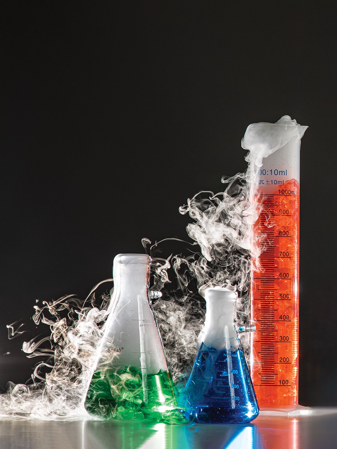 Stop by The STEM Lab of Minnesota’s Family STEM Morning event from 10 a.m.–noon November 8 at the Plymouth Community Center. 