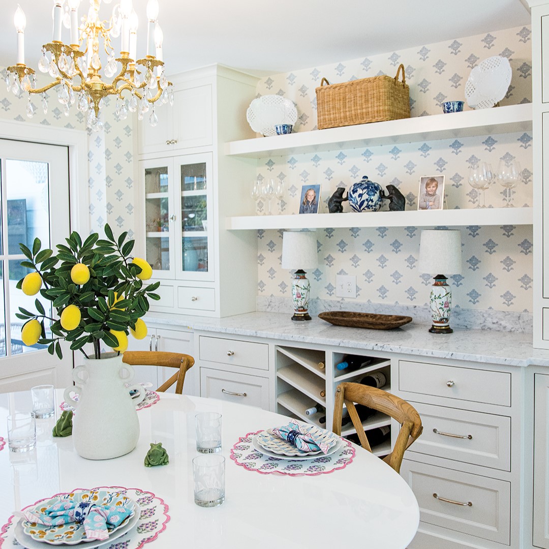 As most parents know, children aren’t always conducive to breakable trinkets, light upholstery, vintage rugs and wallpaper, but Andrea Soule is committed to her décor decision-making, noting that she is comfortable in the knowledge that some items will need to be replaced or repaired. Perfection is not the goal—living is. 